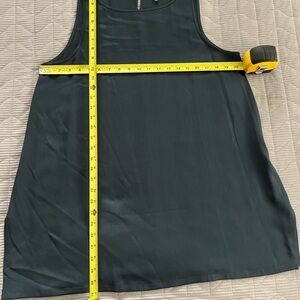 Eileen Fisher Sleeveless Dark Teal 100% Silk Top - Size Medium